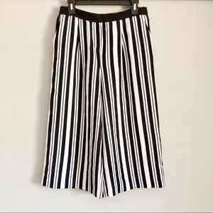 F21 | Striped Wide Leg Crop Pants